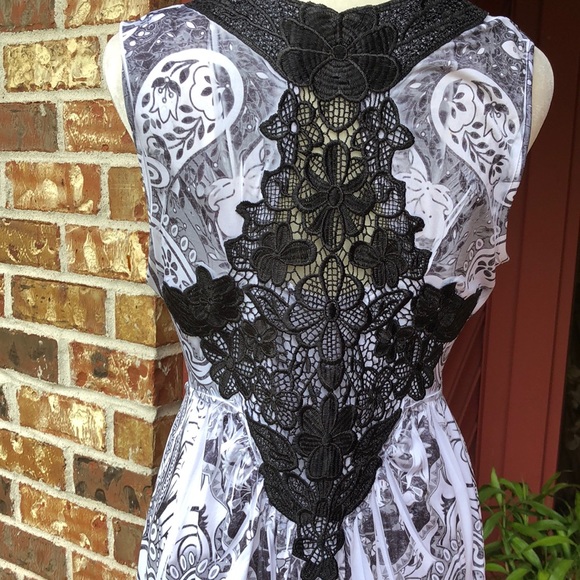 EUC Unity Dress - Picture 4 of 10